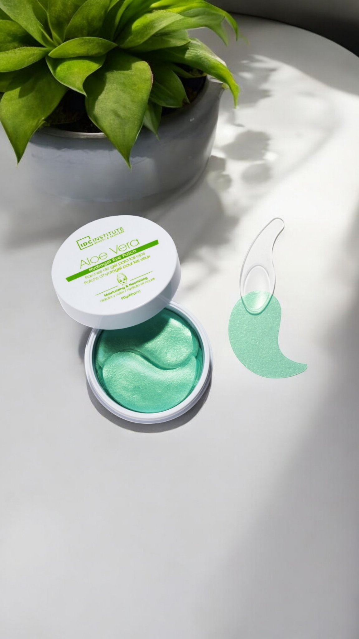 Boîte de 60 patchs gel pour les yeux à l'aloe vera
