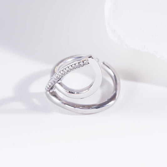 Bague boucle avec oxydes de zirconium